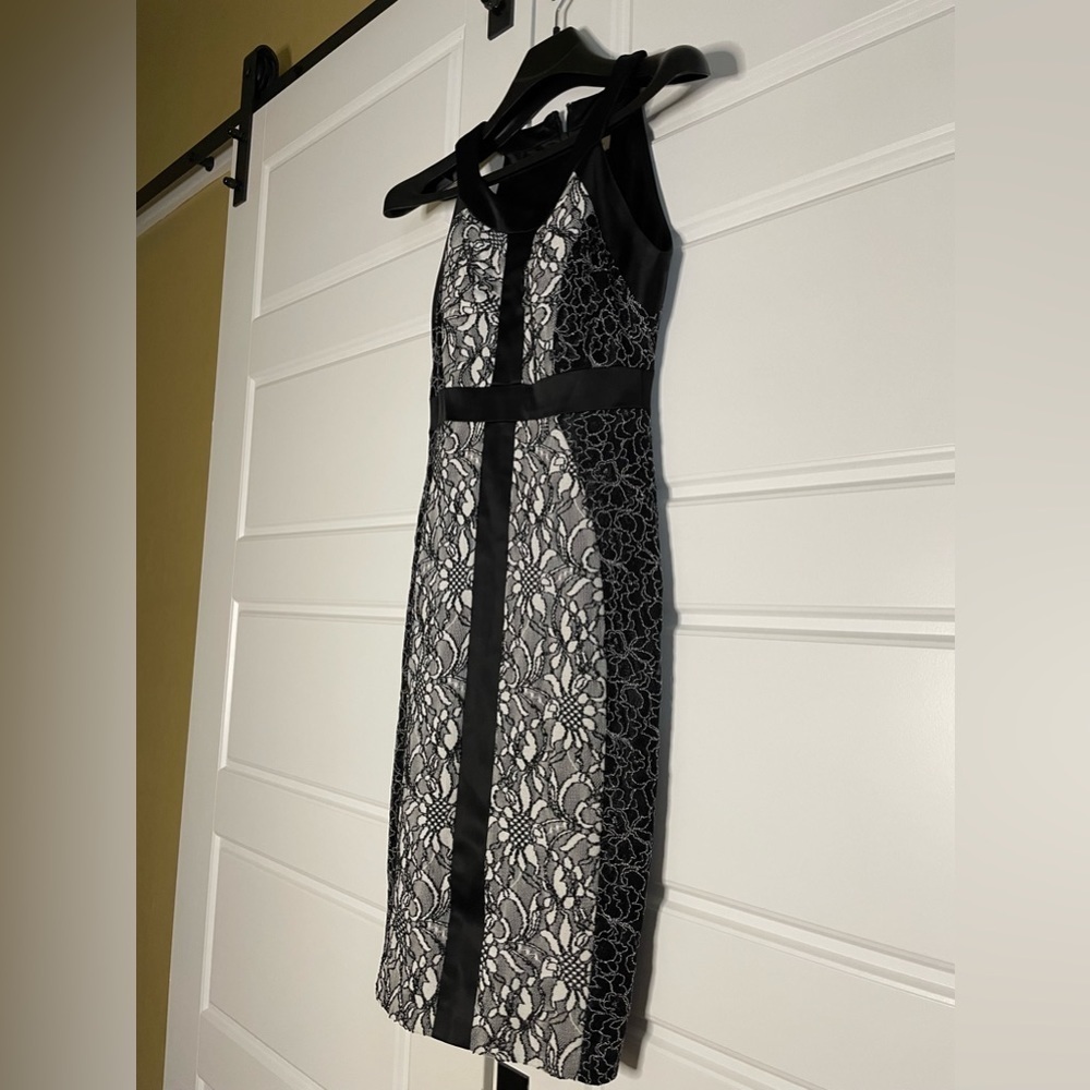 Cache Black and white floral lace midi cocktail dress - Picture 2 of 7